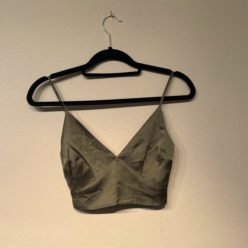 Abercrombie olive satin crop top xxs